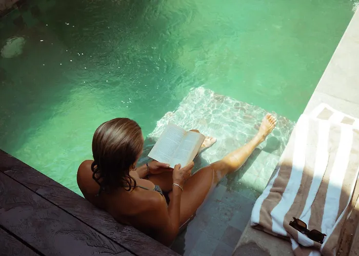 Villa Buena Surf Culture Jungle Escape In Bingin Uluwatu