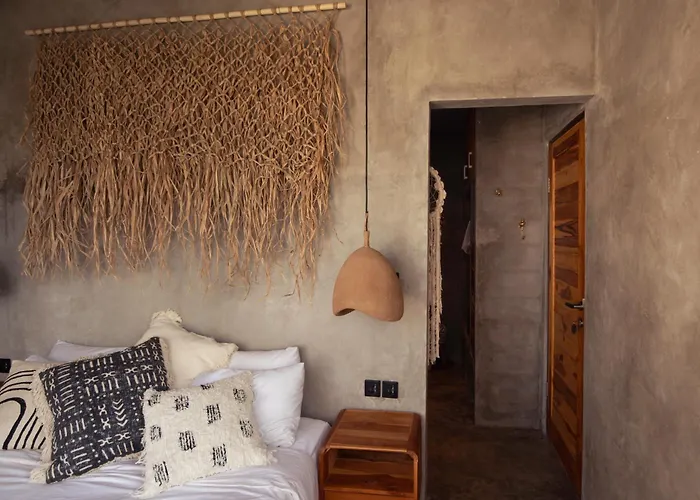 Buena Surf Culture Jungle Escape In Bingin Uluwatu
